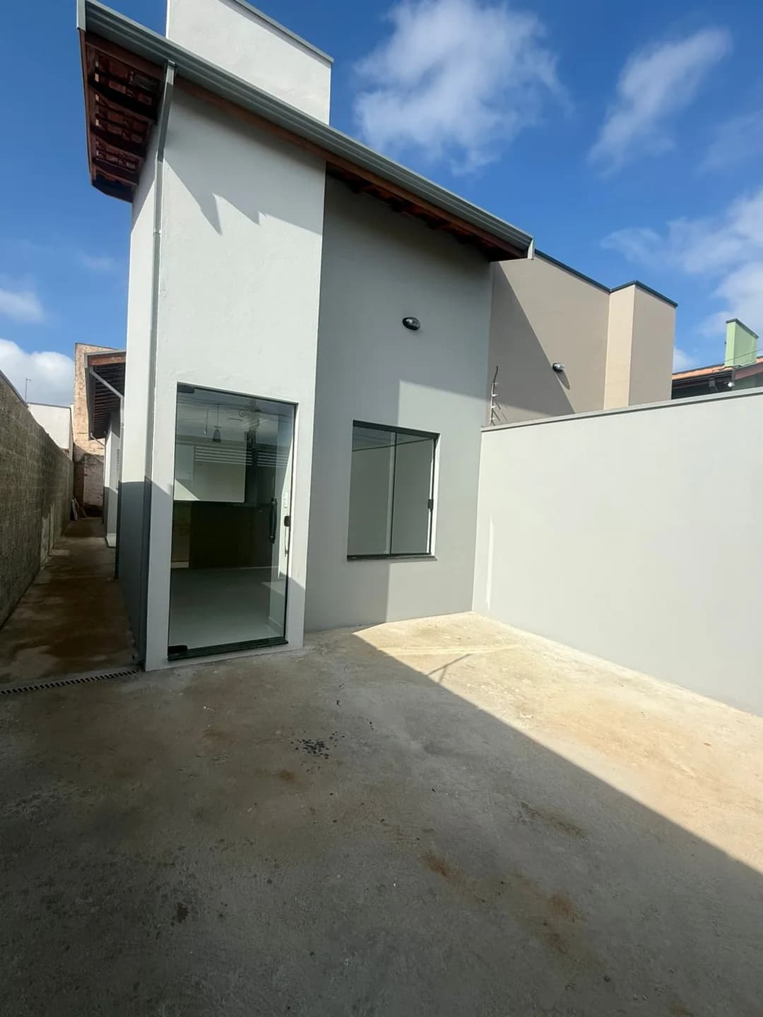 Casa a venda Jardim Eroise 2 quatos e 1 banheiro — foto 2